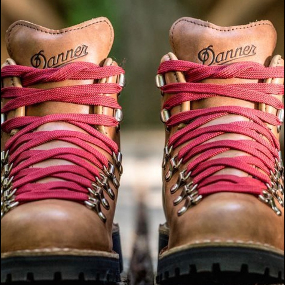 Danner Woman’s Light mountain boots